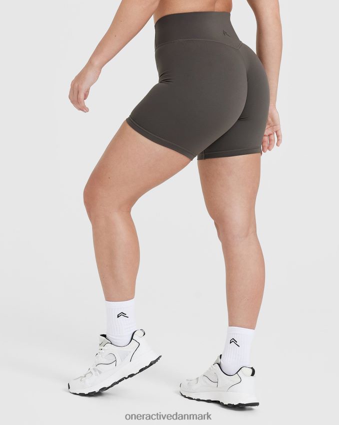 dyb taupe tøj X26NZ0270 Oner Active tidløse højtaljede shorts