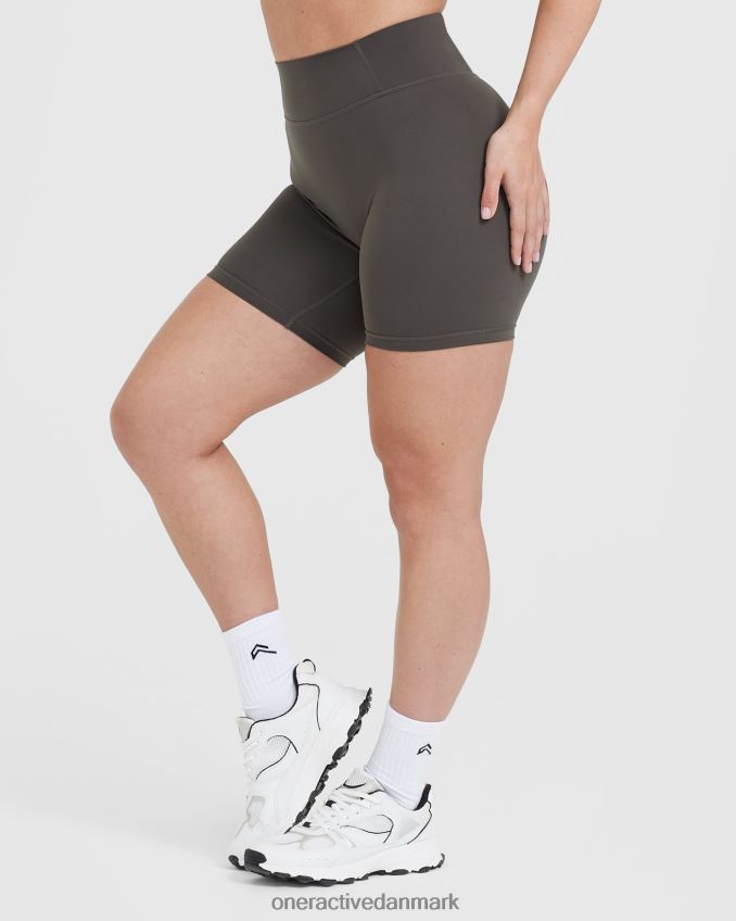 dyb taupe tøj X26NZ0270 Oner Active tidløse højtaljede shorts