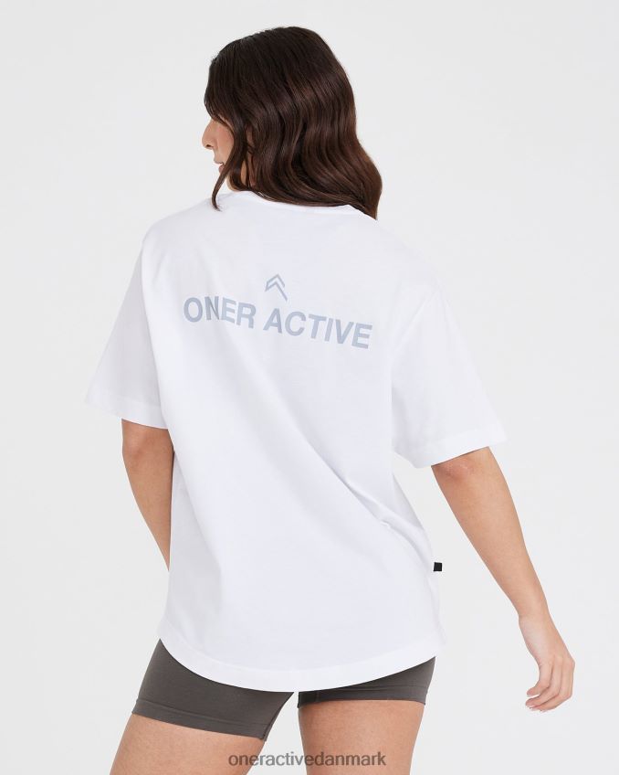 hvid tøj X26NZ0541 Oner Active grafisk oversized kortærmet t-shirt