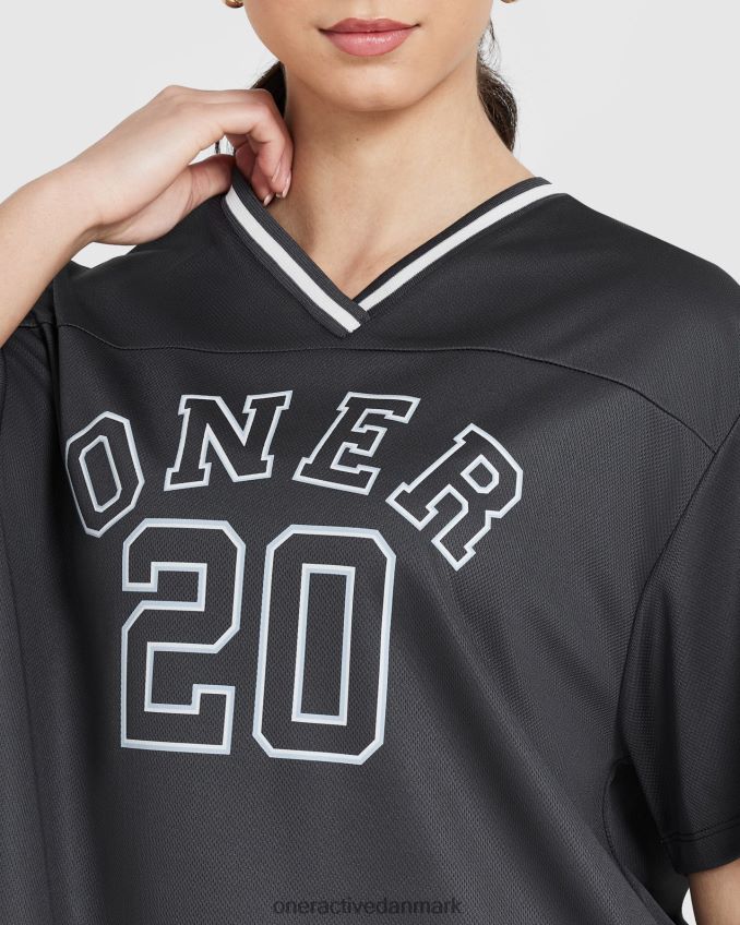 kul tøj X26NZ0499 Oner Active varsity kortærmet t-shirt med v-hals