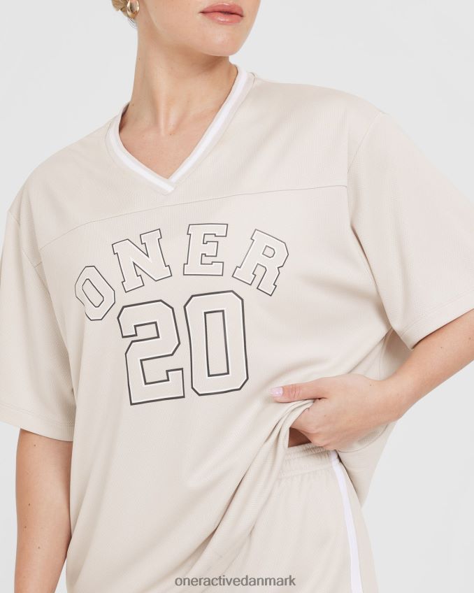 sand tøj X26NZ0417 Oner Active varsity kortærmet t-shirt med v-hals